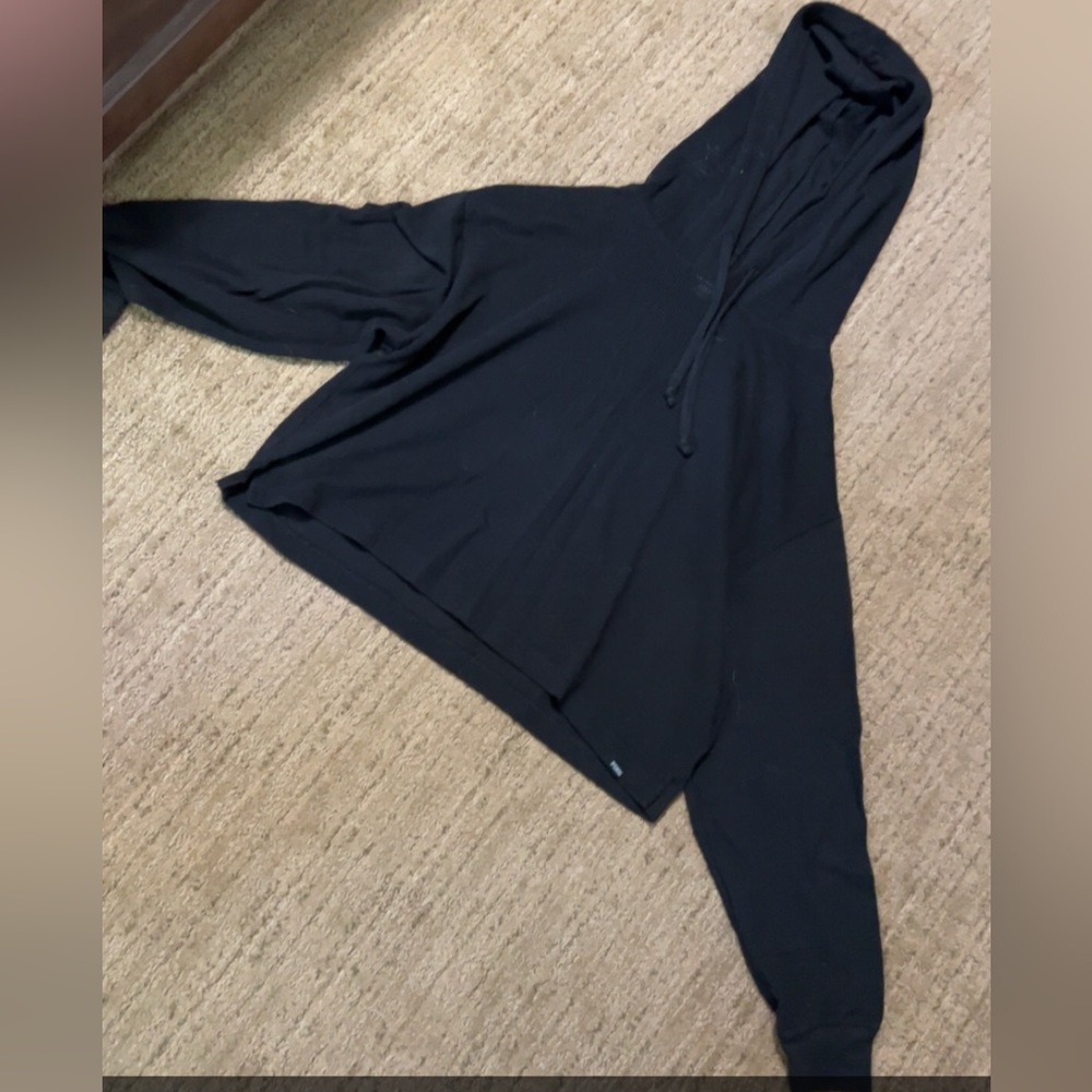 Victoria Secrets PINK crop hoodie